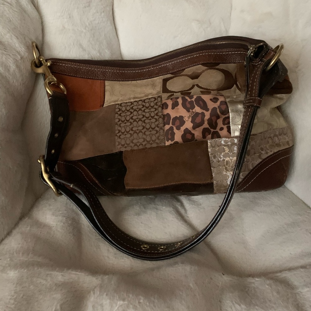 Women’s shoulder bag